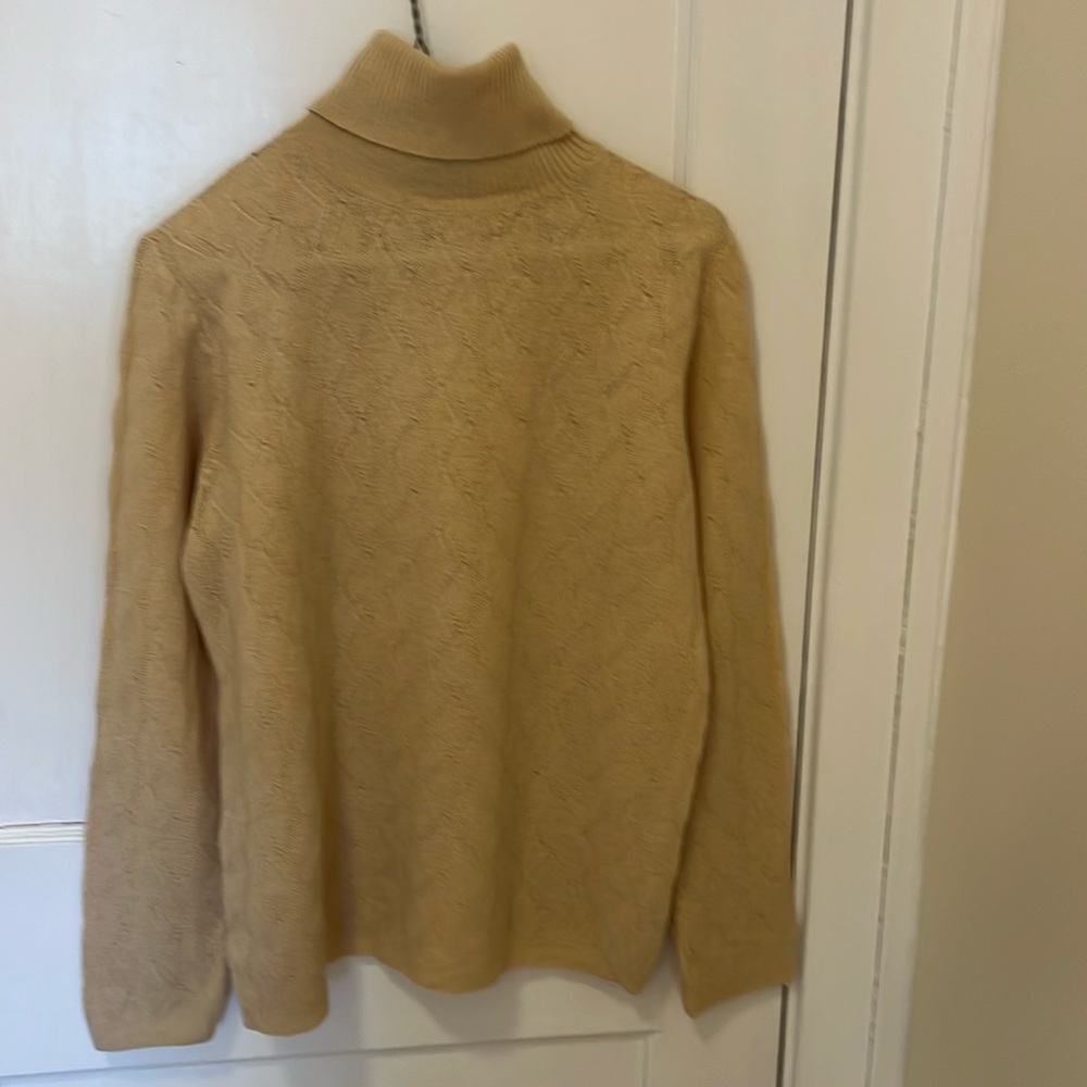 Ann Taylor wool cable knit sweater